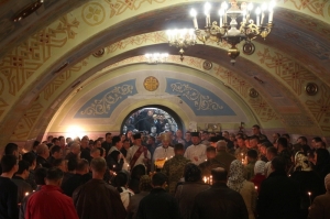 8 квітня 2016 р. Чин похорону військовослужбовця Сергія Грибкова. Світлина інформаційної служби єпархії